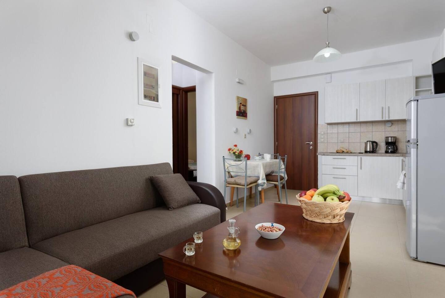 Sofia Apartment, With Sea & Mountain View Kalamaki  Exterior photo